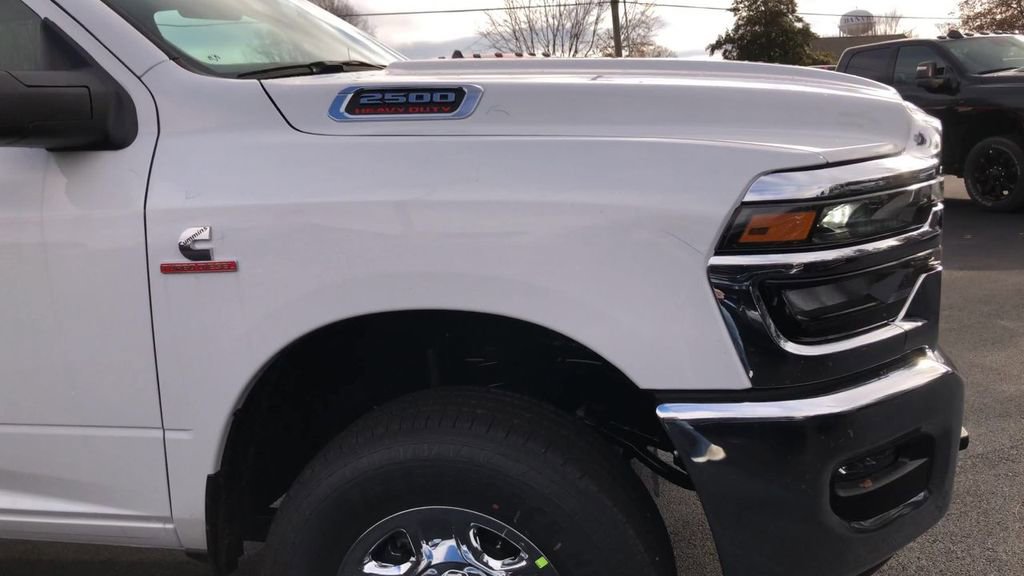 New 2026 RAM 2500 Tradesman w/ Chrome Appearance Group AWD/4WD image 2