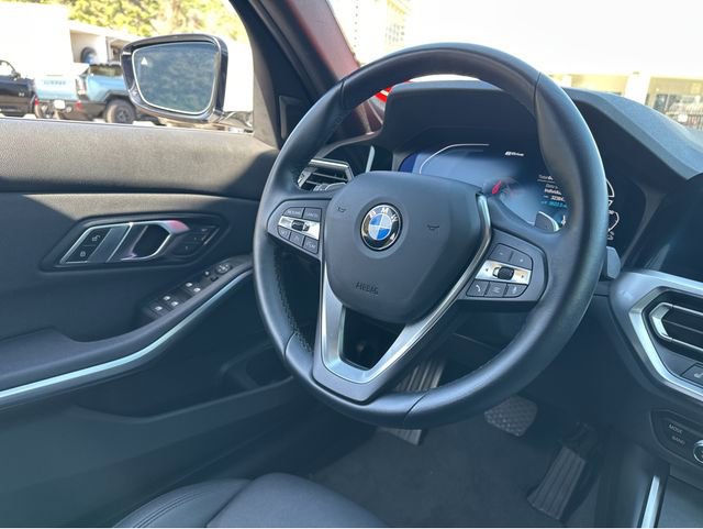 Used 2021 BMW 330e w/ Convenience Package RWD image 27
