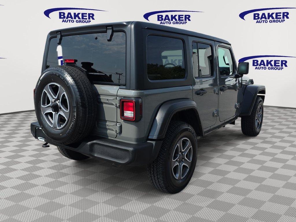 Used 2022 Jeep Wrangler Unlimited Sport AWD/4WD image 3