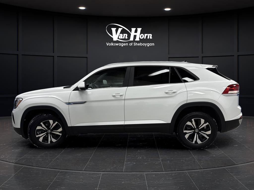 Used 2025 Volkswagen Atlas Cross Sport SE image 11