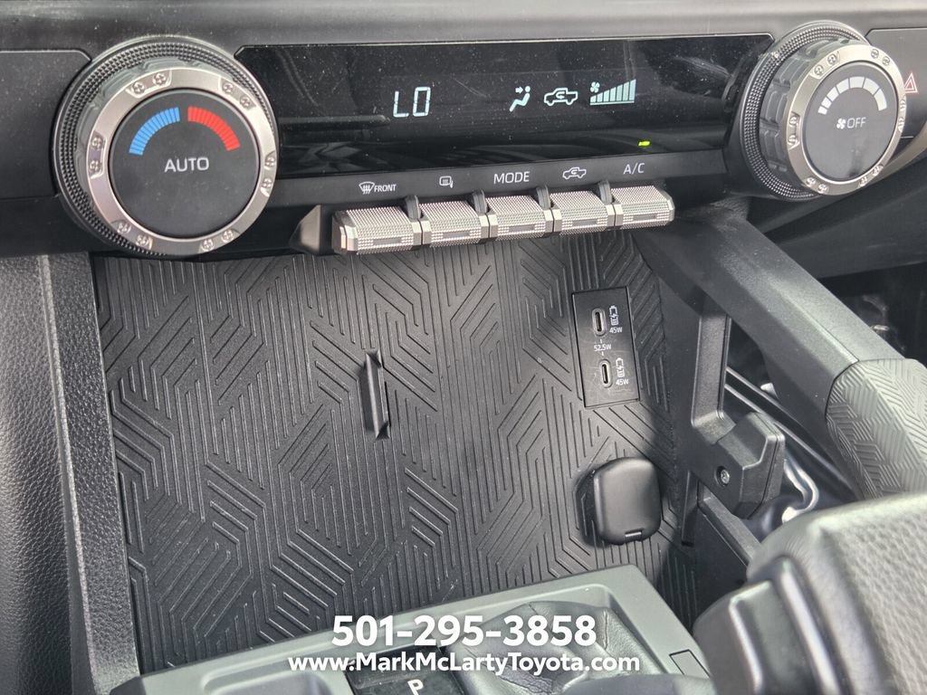 Used 2024 Toyota Tacoma TRD Off-Road AWD/4WD image 20