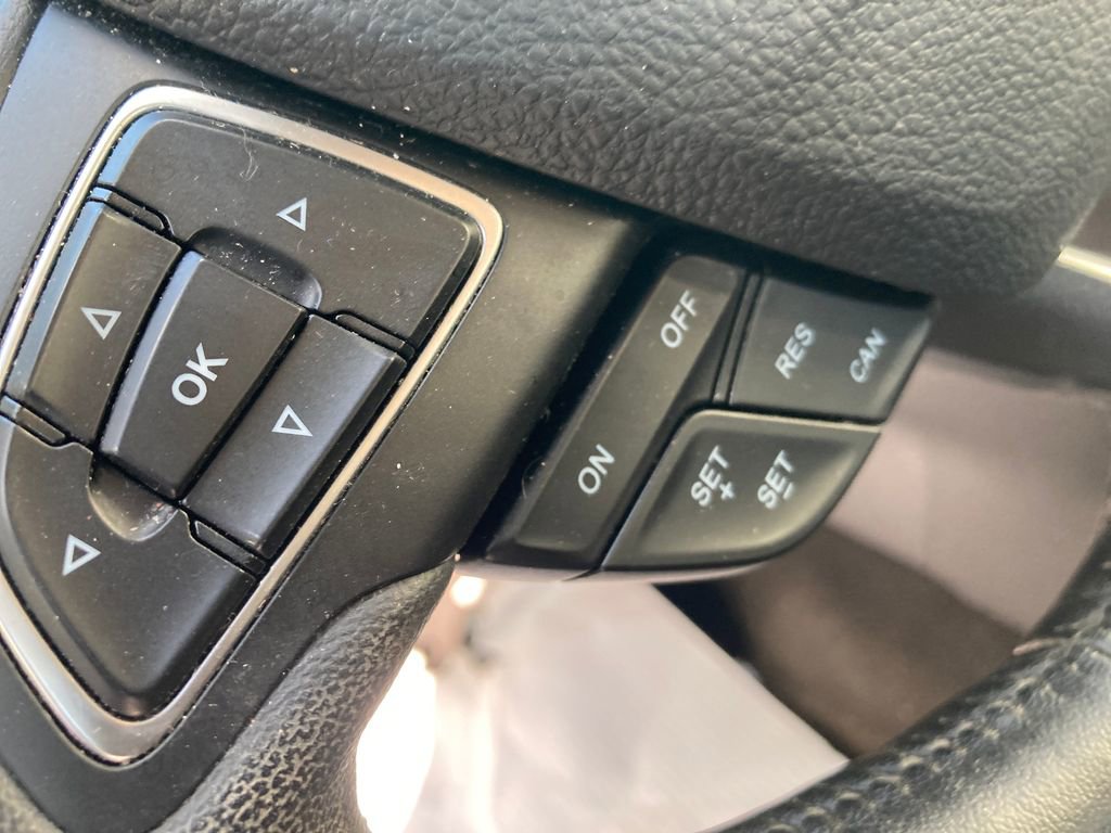 Used 2017 Ford Focus SE w/ Cold Weather Package image 36