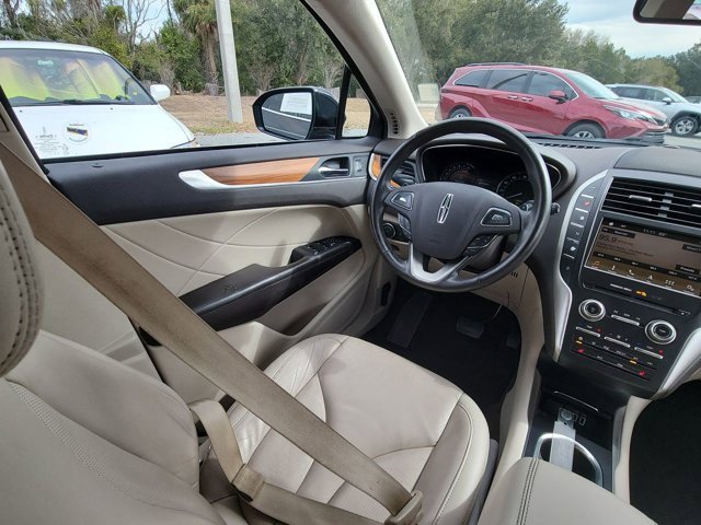 Used 2019 Lincoln MKC Select w/ Select Plus Package image 7