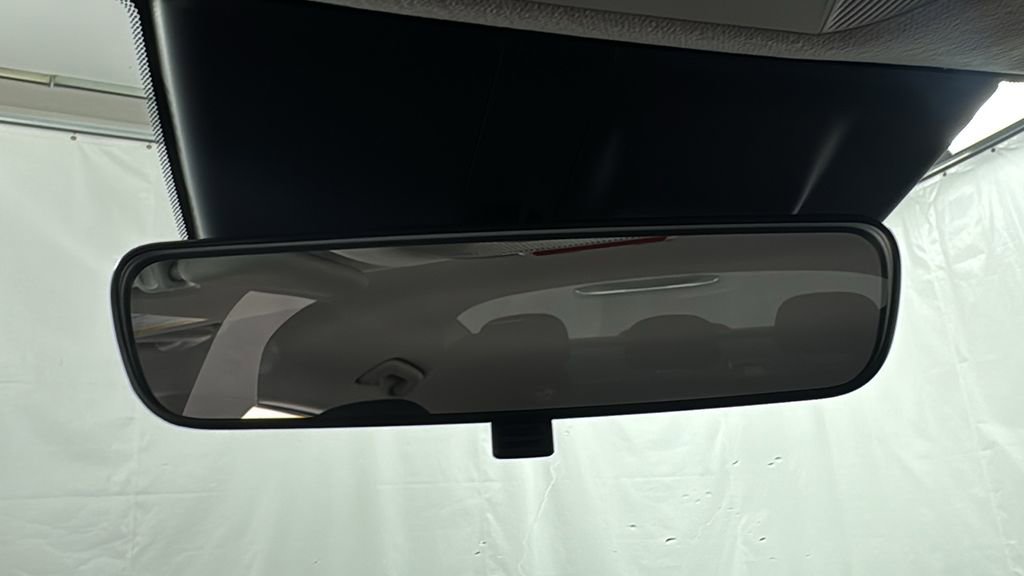 New 2025 Kia K4 LXS image 29