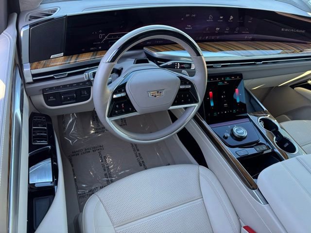 Certified 2025 Cadillac Escalade ESV Sport Platinum image 24
