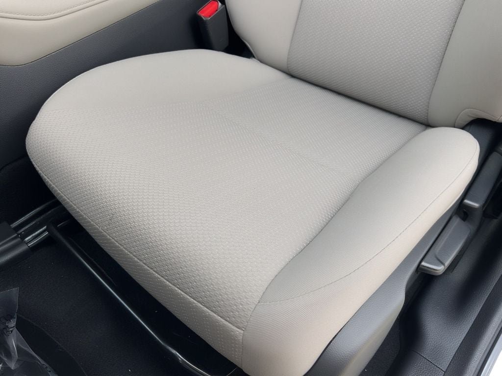 Used 2016 Honda HR-V LX image 6