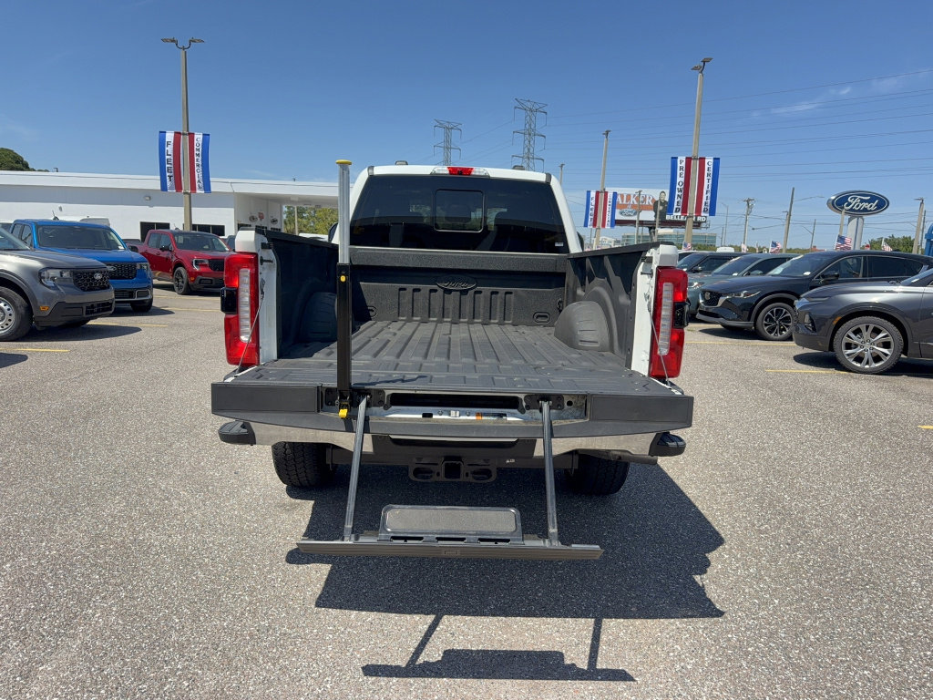 Certified 2023 Ford F250 Lariat w/ Lariat Ultimate Package image 7