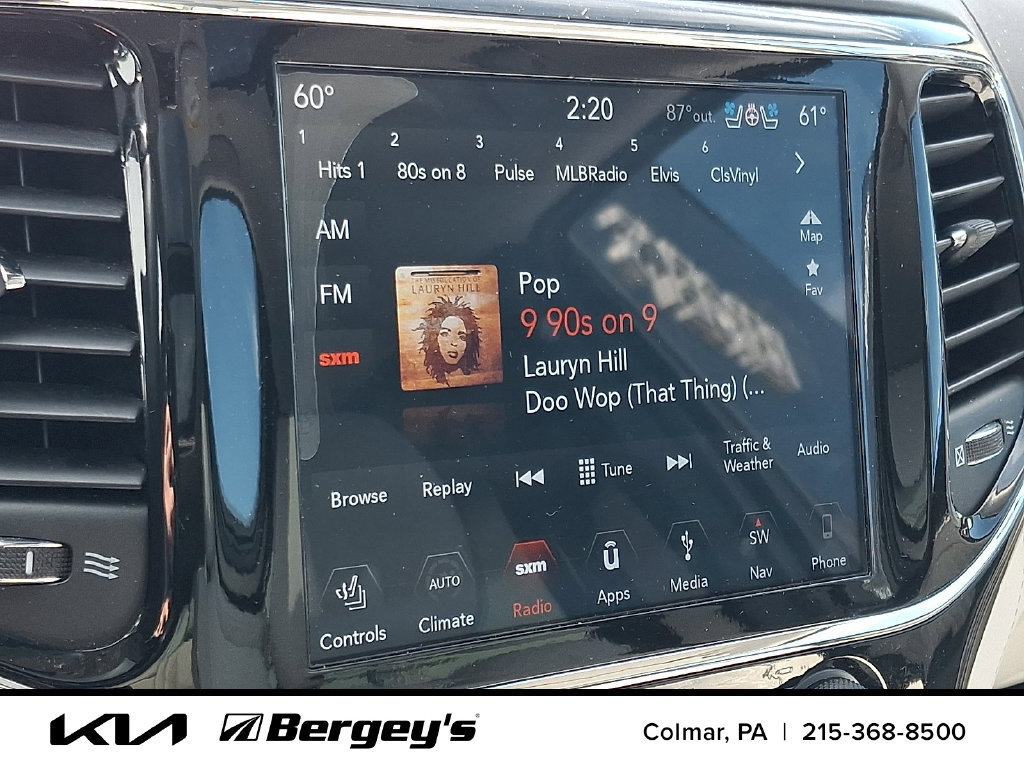 Used 2019 Jeep Grand Cherokee Summit AWD/4WD image 20