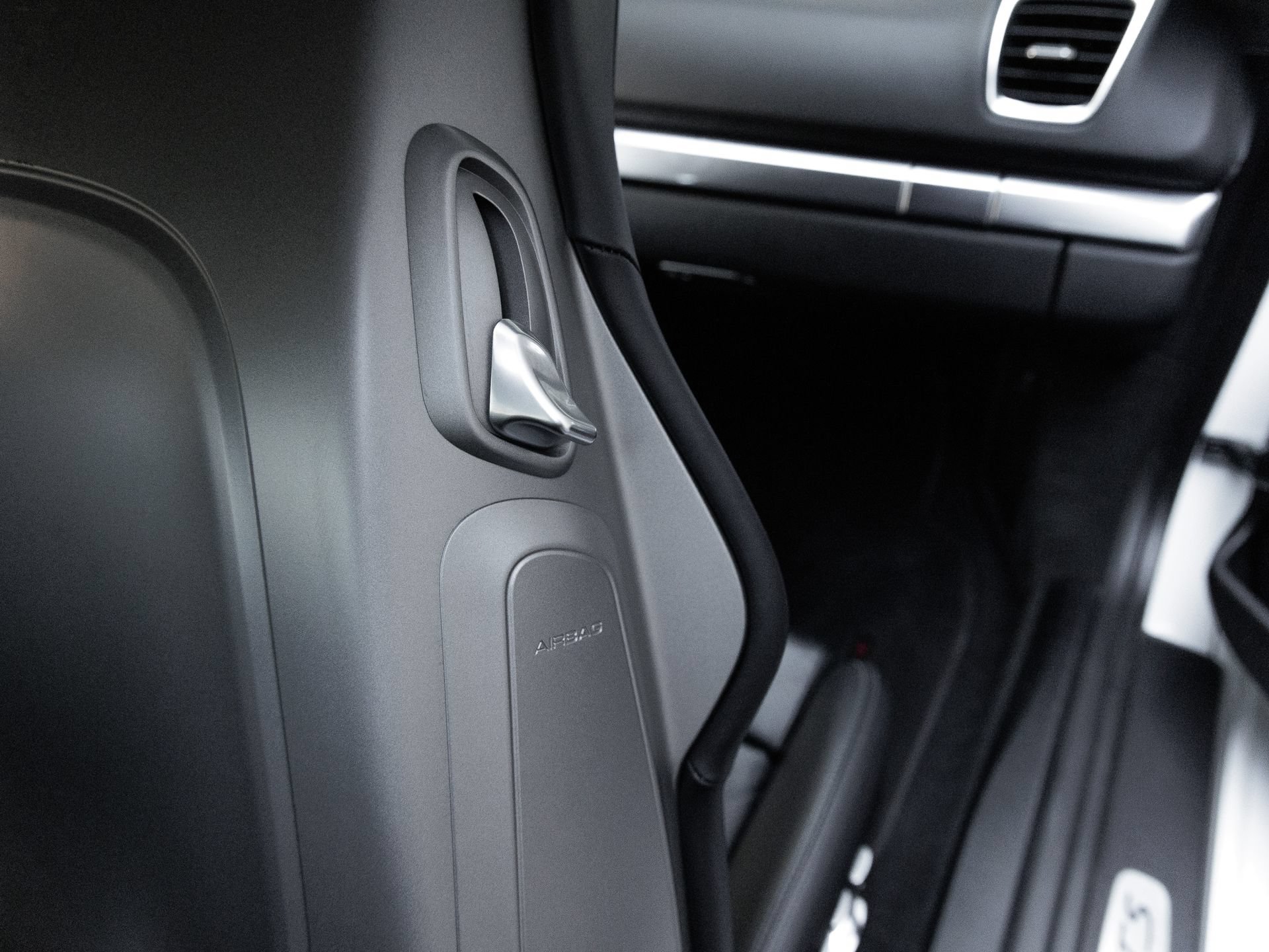 Certified 2015 Porsche Cayman GTS RWD image 33
