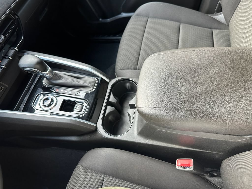 Used 2023 Chevrolet Colorado LT AWD/4WD image 25