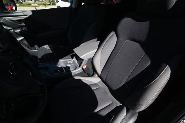Used 2025 Subaru Crosstrek 2.0i Premium AWD/4WD image 7