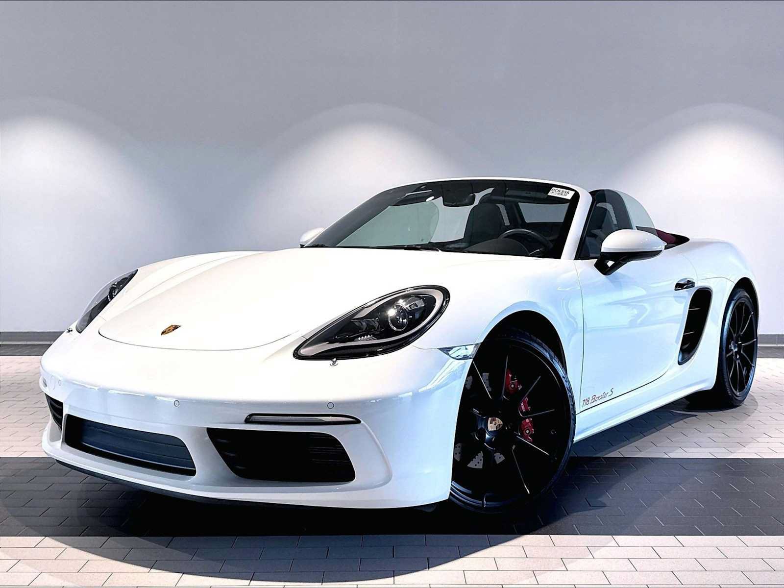 Used 2024 Porsche 718 Boxster S RWD image 1