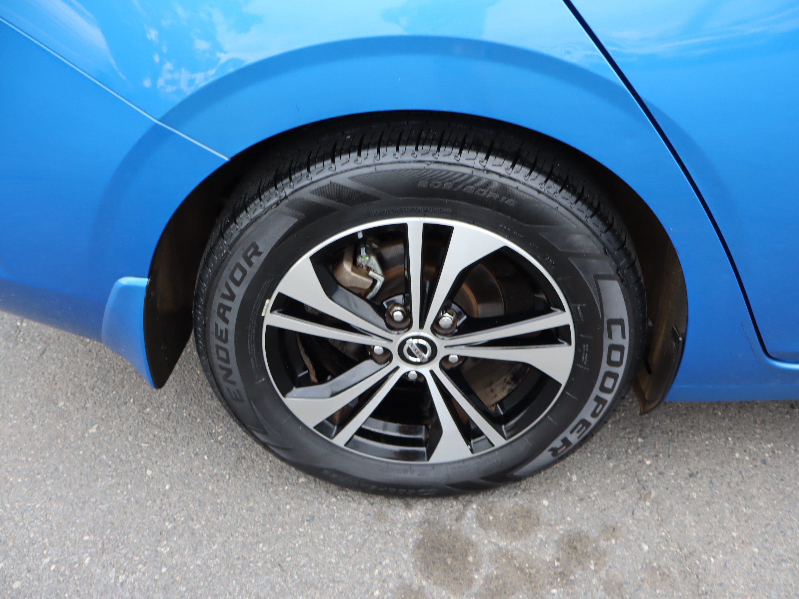 Used 2020 Nissan Sentra SV FWD image 38