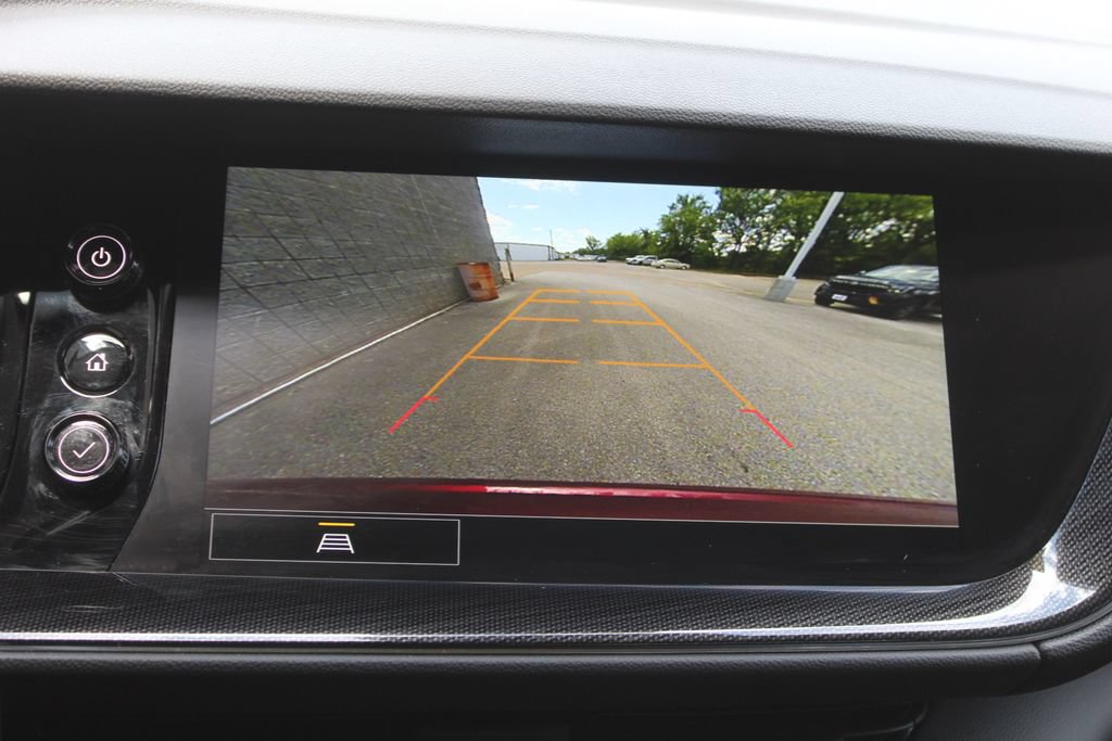 Used 2023 Buick Envision Essence FWD image 24