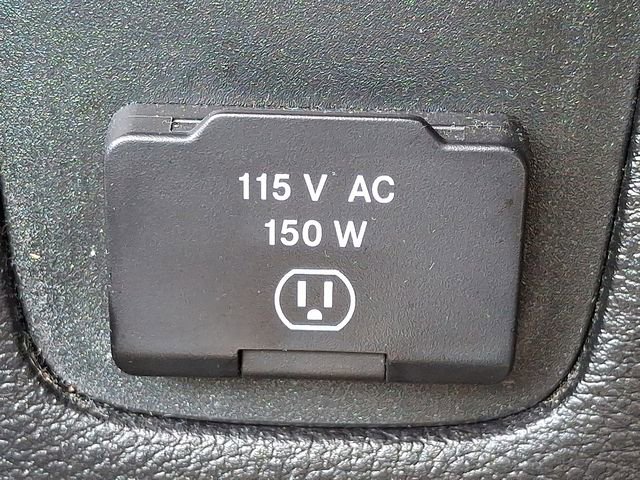 Used 2015 Jeep Wrangler Rubicon w/ Power Convenience Group image 19