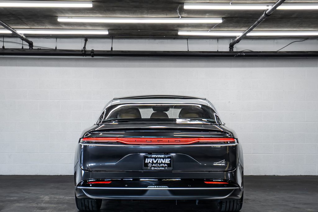 Used 2022 Lucid Air Grand Touring image 4