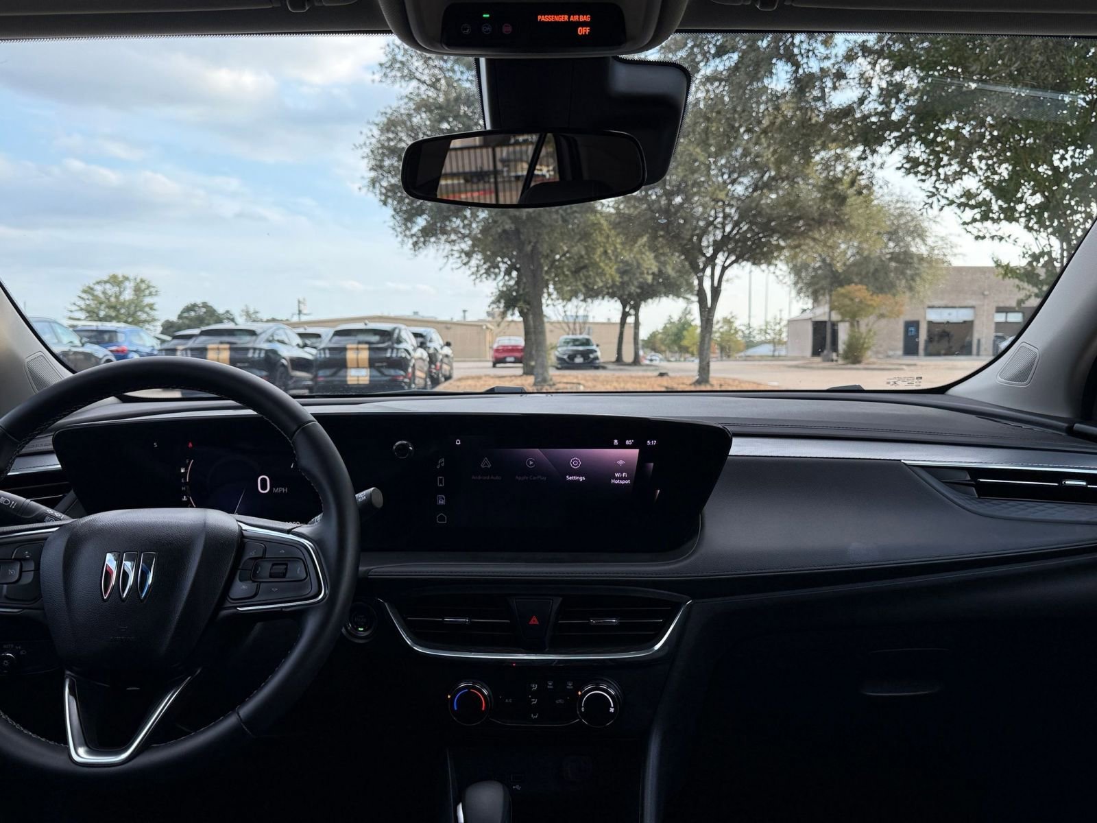 Used 2025 Buick Encore GX Preferred image 33