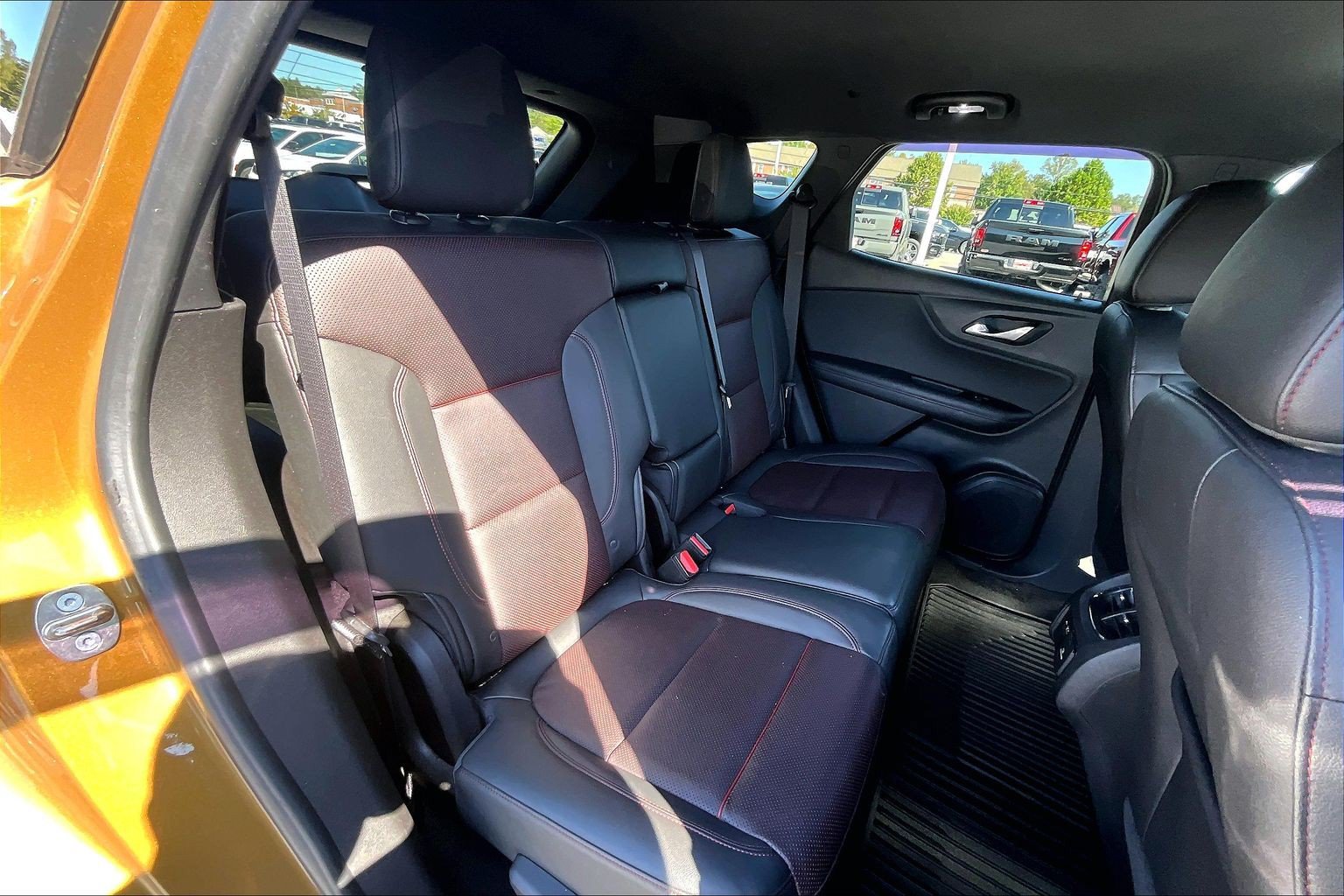 Used 2019 Chevrolet Blazer RS FWD image 24