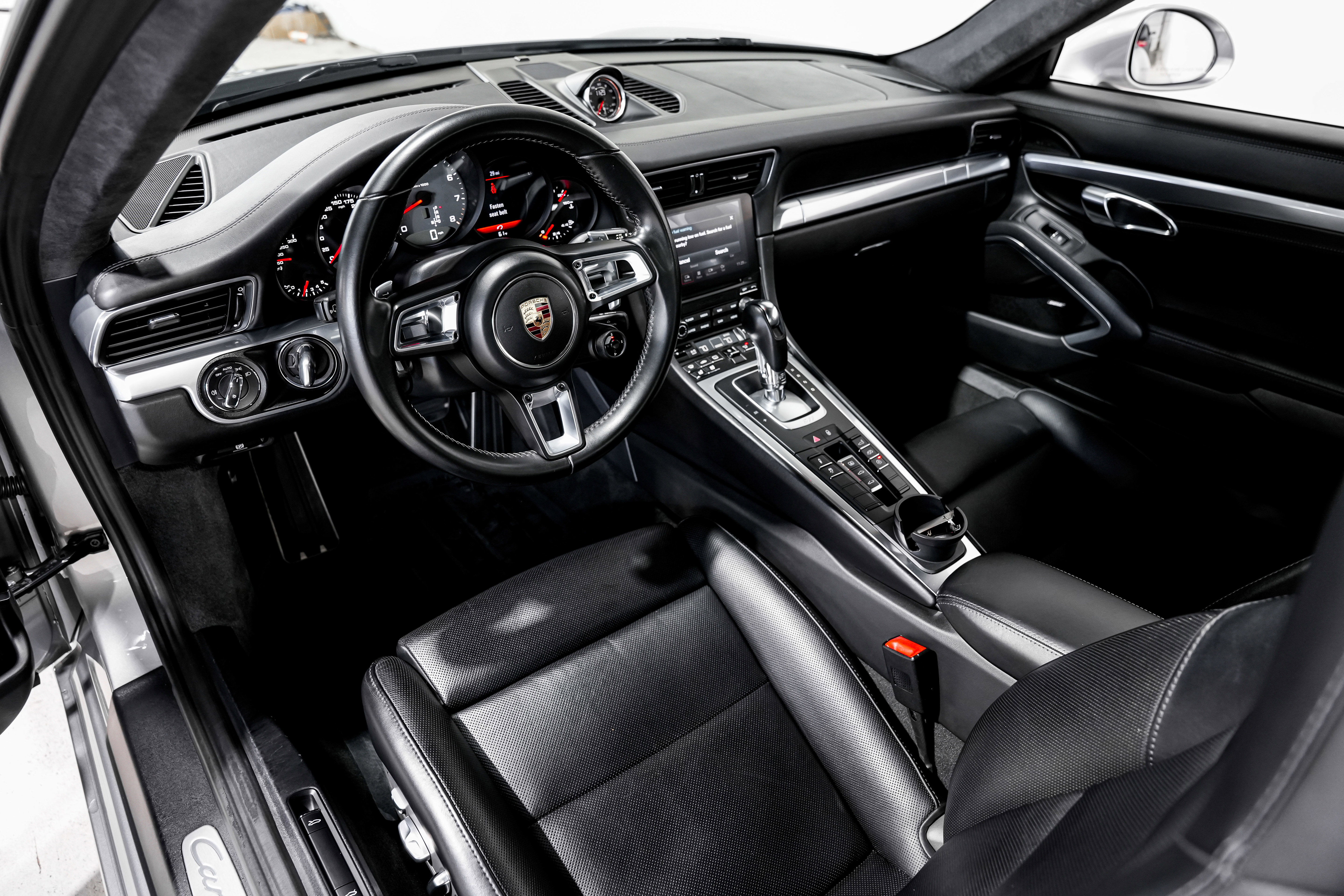 Used 2017 Porsche 911 Carrera 4S AWD/4WD image 9