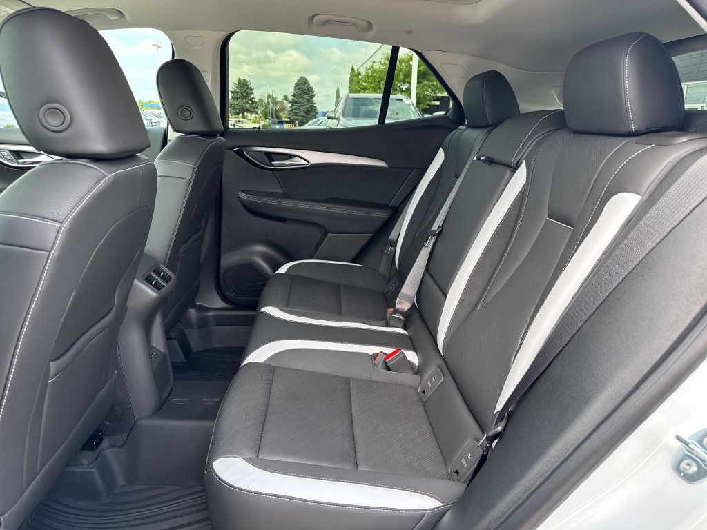 New 2026 Buick Envision Sport Touring AWD/4WD image 38