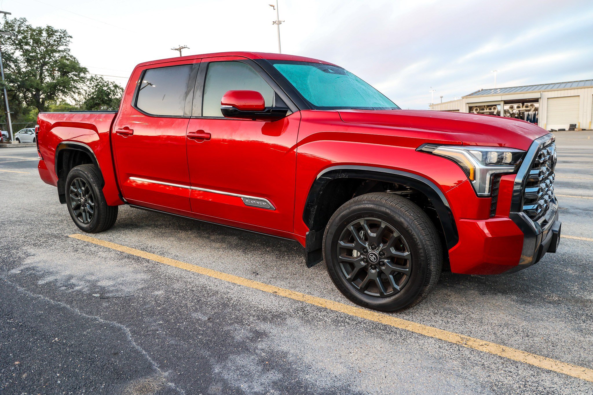 Used 2026 Toyota Tundra Platinum AWD/4WD image 6