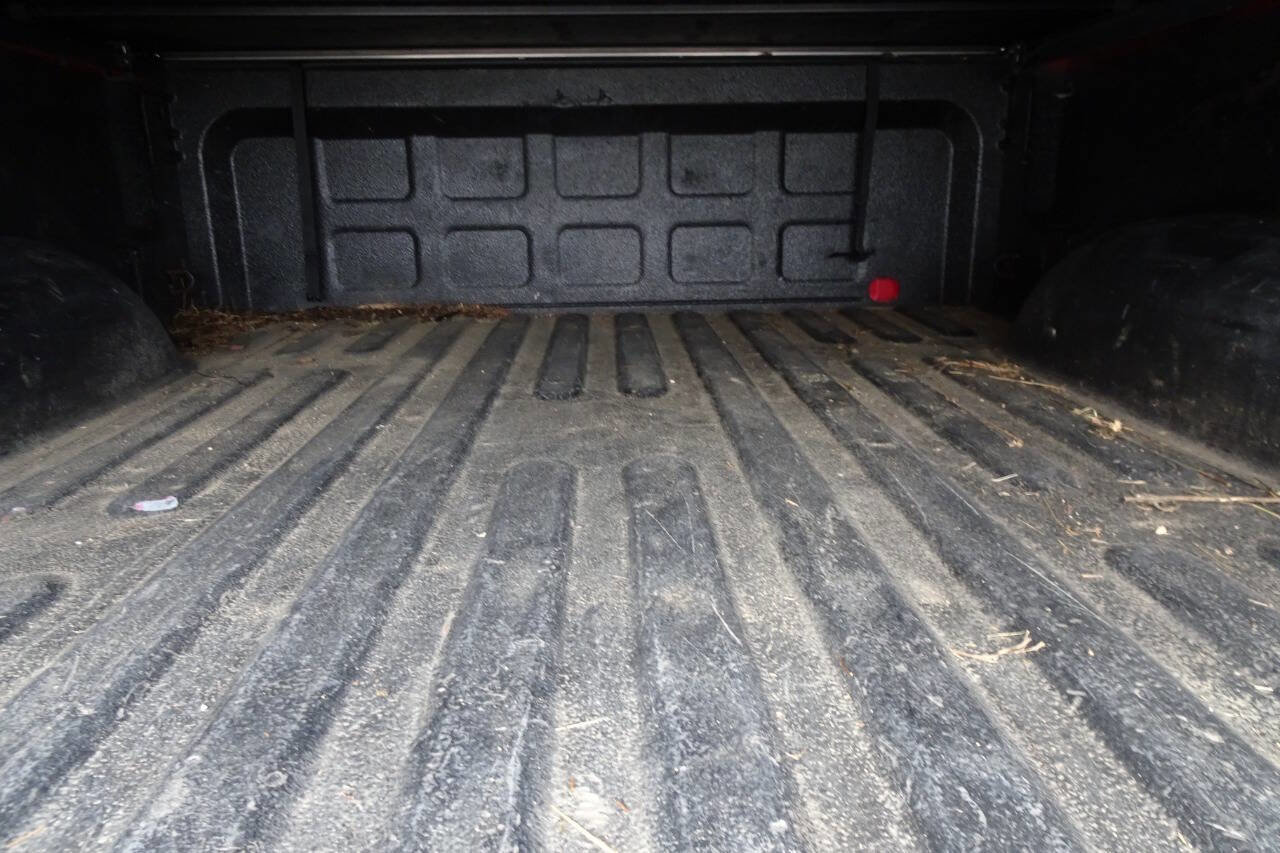 Used 2017 RAM 2500 Tradesman w/ Chrome Appearance Group image 10