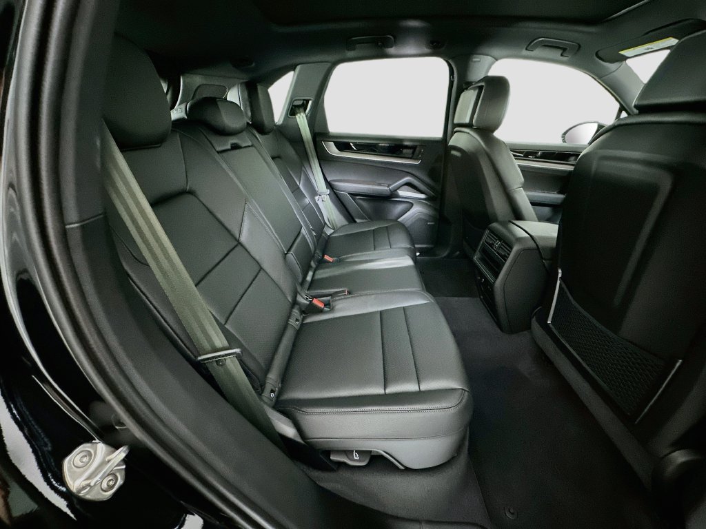 New 2026 Porsche Cayenne S AWD/4WD image 29