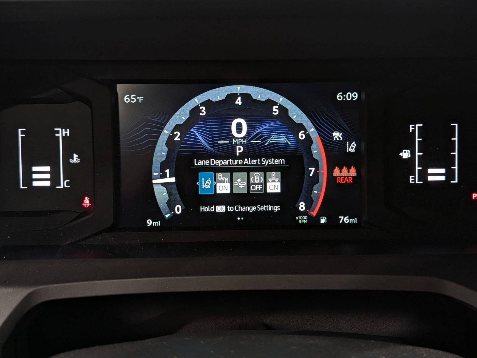 New 2025 Toyota Tacoma SR5 image 15