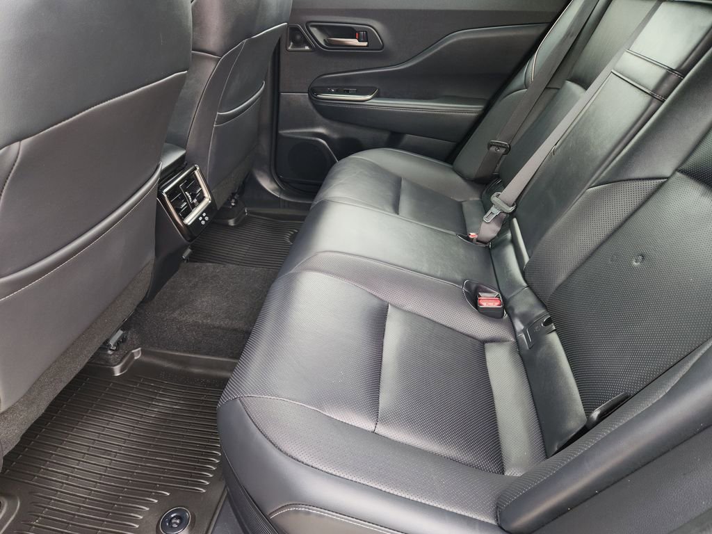 Certified 2025 Toyota Crown w/ Advanced Technology Package AWD/4WD image 32