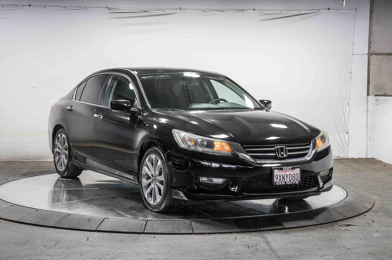 Used 2013 Honda Accord Sport image 5