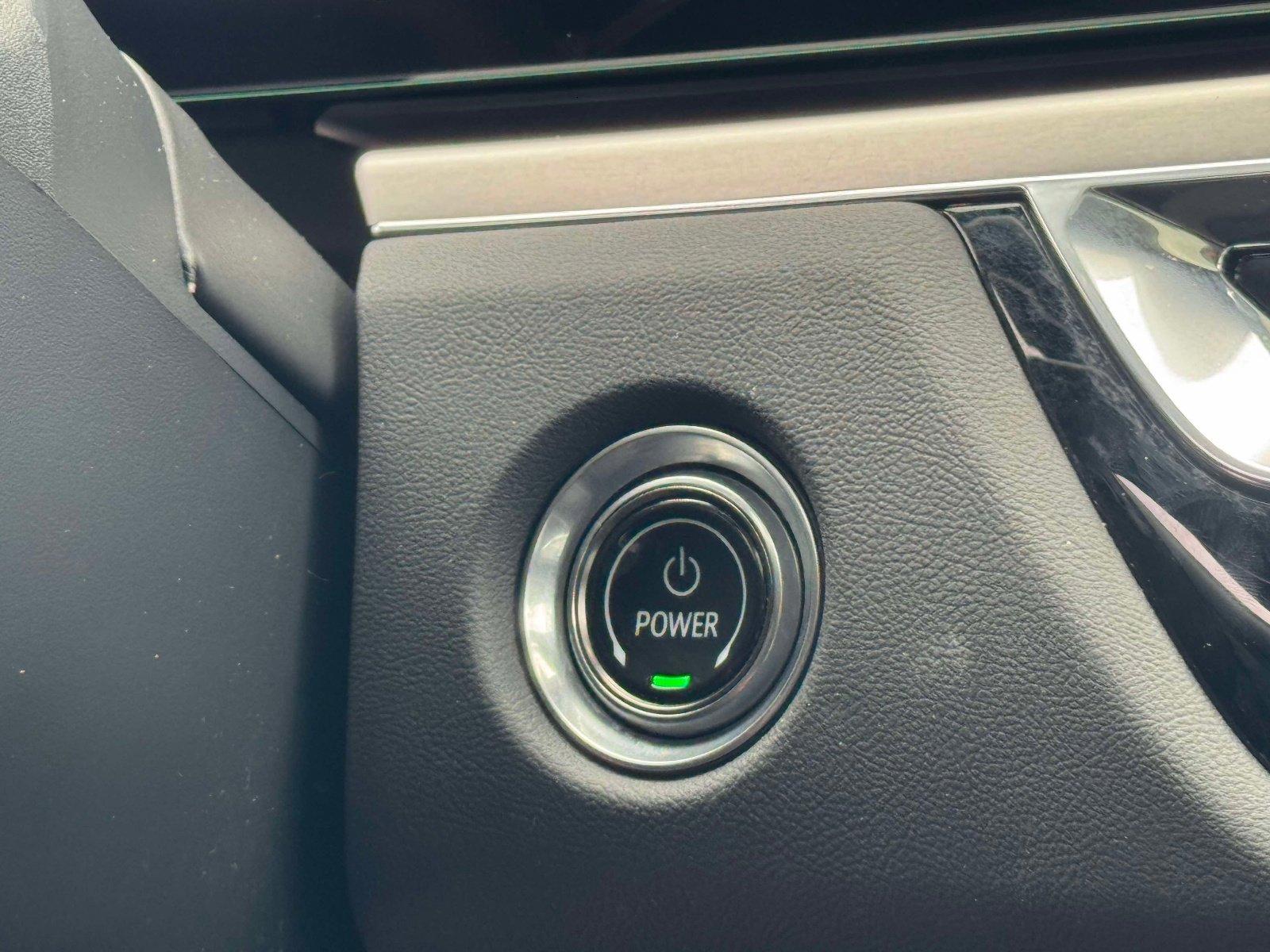 Certified 2024 Cadillac Lyriq Luxury w/ LPO, Floor Liner Package image 6