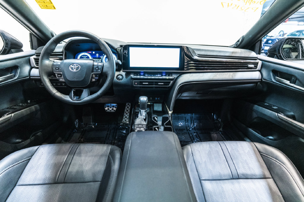 Used 2026 Toyota Camry XSE w/ Premium Plus Package FWD image 13