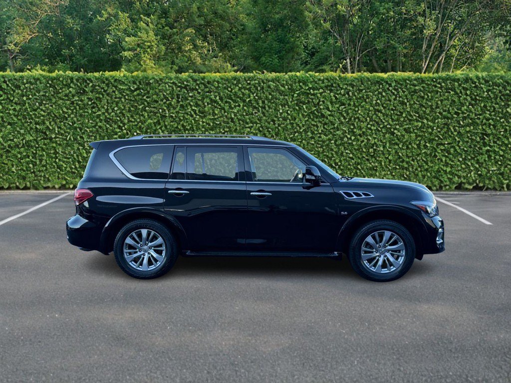 Used 2017 INFINITI QX80 4WD image 2
