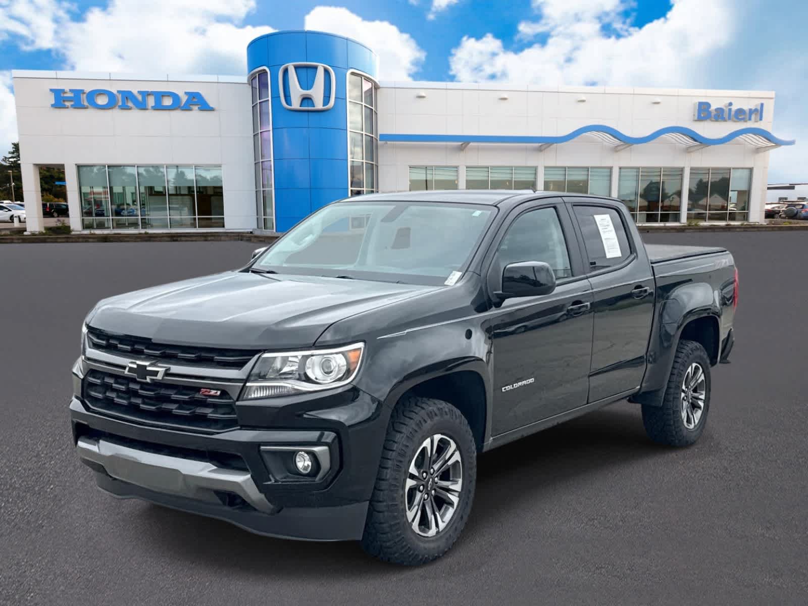 Used 2022 Chevrolet Colorado Z71 AWD/4WD image 1