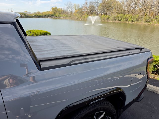 Used 2024 GMC Sierra EV Denali AWD/4WD image 13