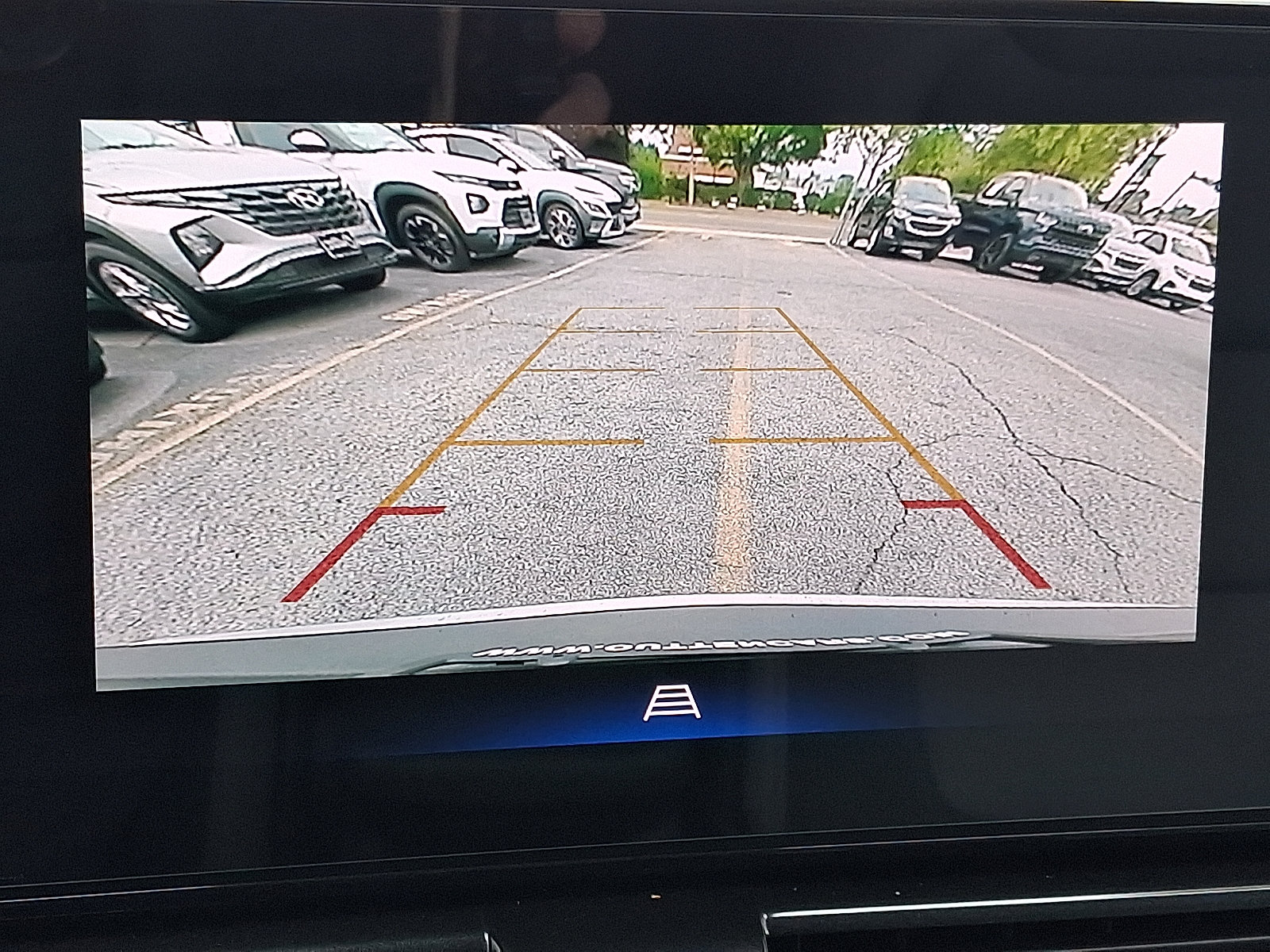 Used 2025 Chevrolet TrailBlazer LT AWD/4WD image 19