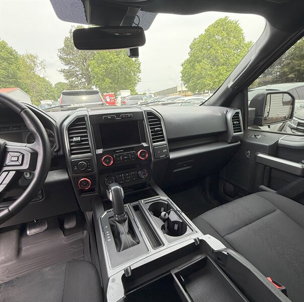 Used 2020 Ford F150 XLT w/ Equipment Group 302A Luxury AWD/4WD image 7