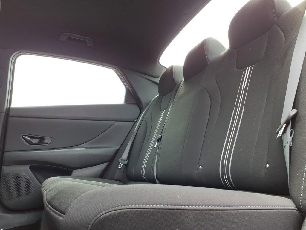 New 2025 Hyundai Elantra Sport w/ Cargo Package image 14