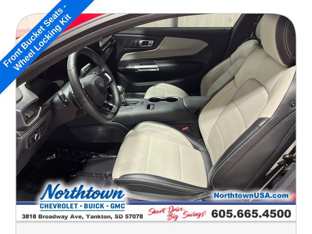 Used 2024 Ford Mustang GT Premium RWD image 8