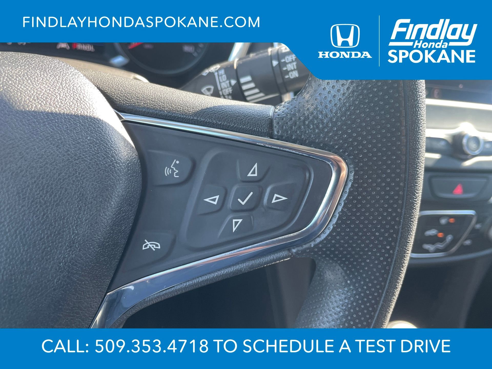 Used 2020 Chevrolet Equinox LT AWD/4WD image 19