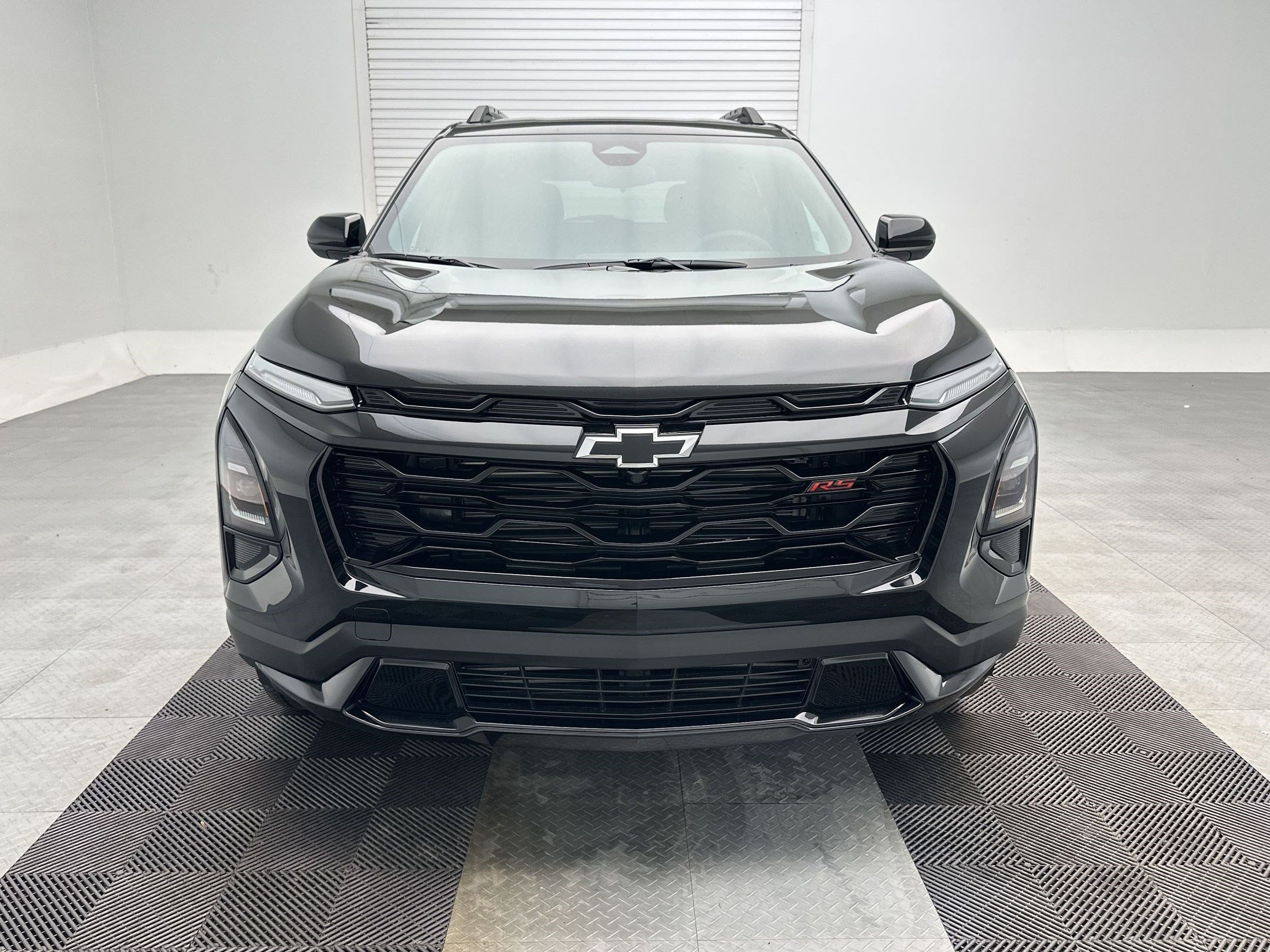 New 2027 Chevrolet Equinox RS w/ LPO, Floor Liner Package AWD/4WD image 6