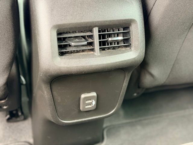 Used 2022 Chevrolet Equinox LS image 23