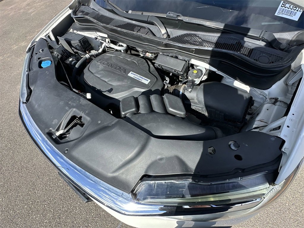 Used 2019 Honda Pilot Elite image 36