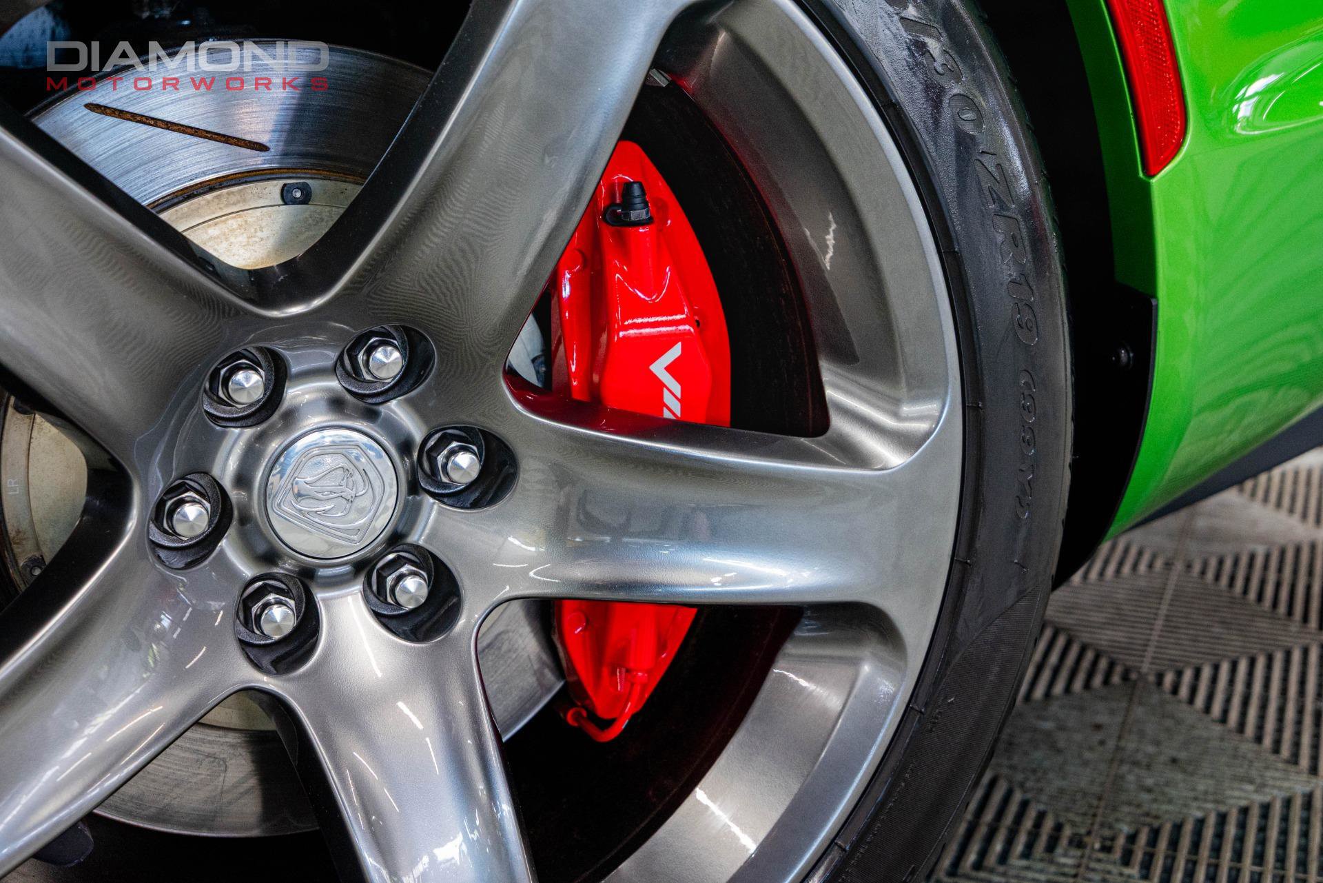 Used 2014 SRT Viper GTS RWD image 46