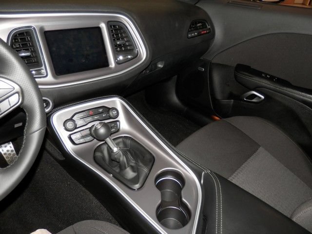 Used 2022 Dodge Challenger R/T Scat Pack RWD image 24