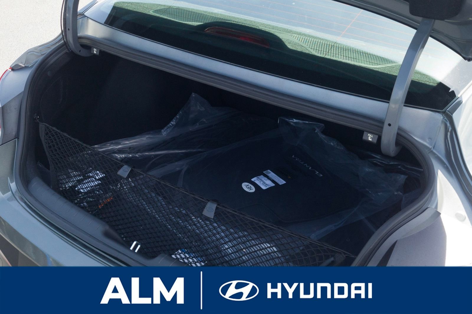 New 2025 Hyundai Elantra Limited image 7