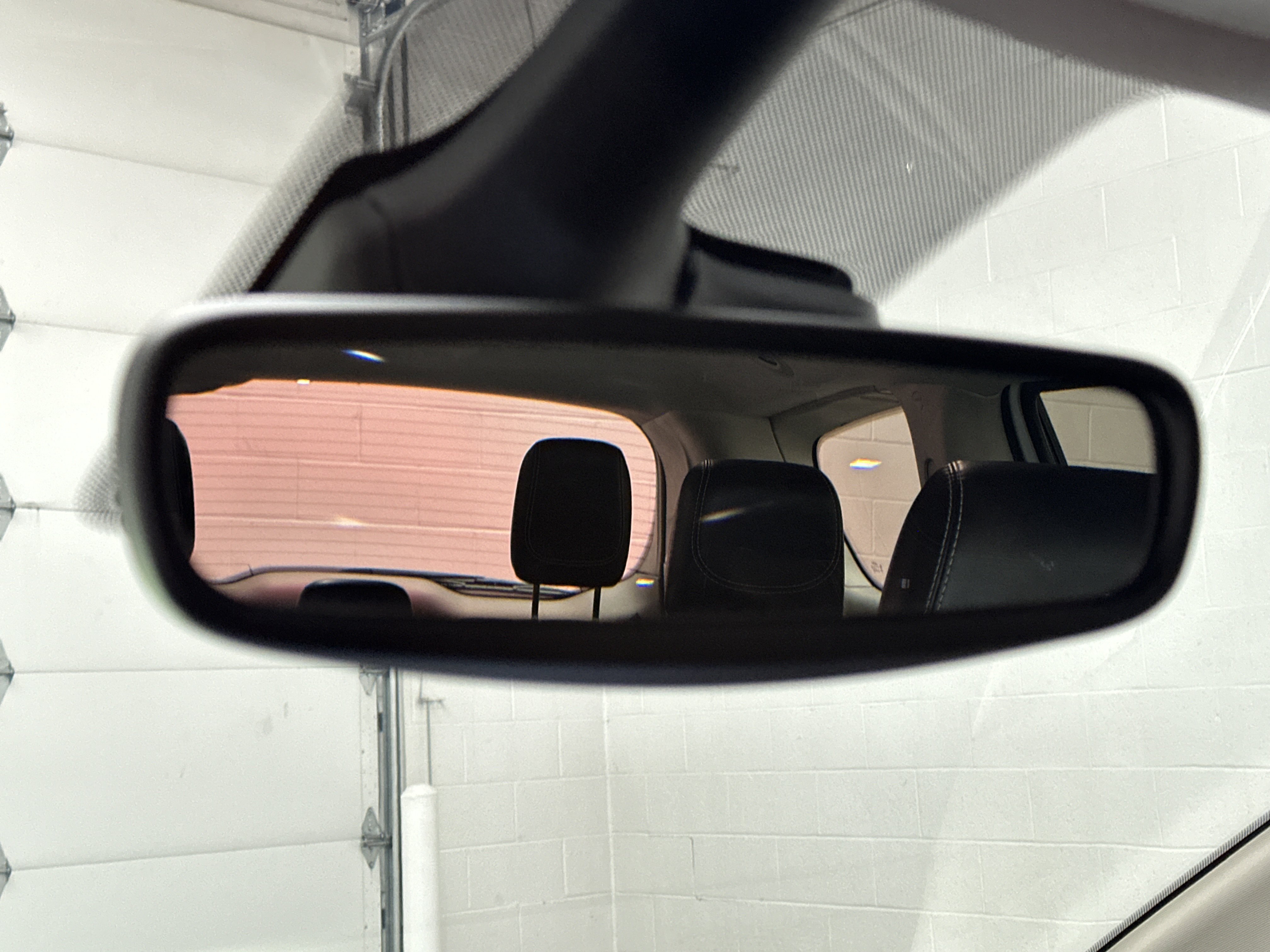 Used 2023 Chrysler Pacifica Touring-L FWD image 33