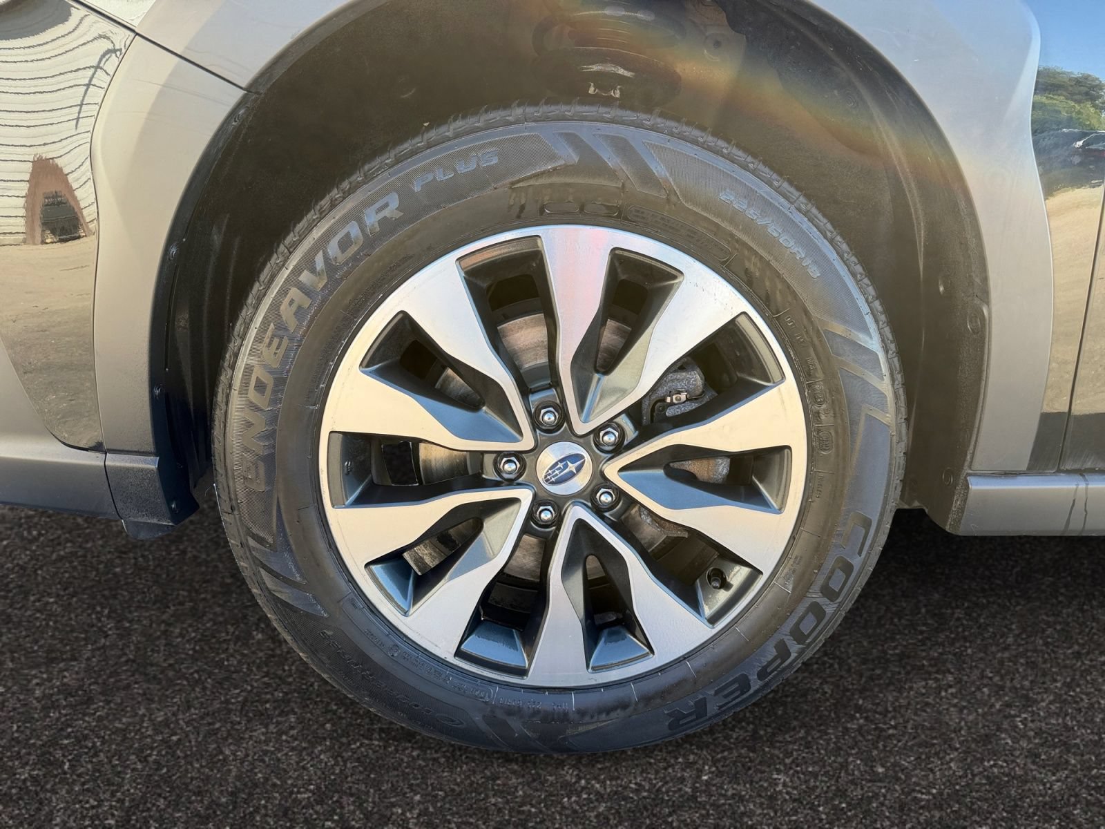 Used 2024 Subaru Outback Limited AWD/4WD image 14