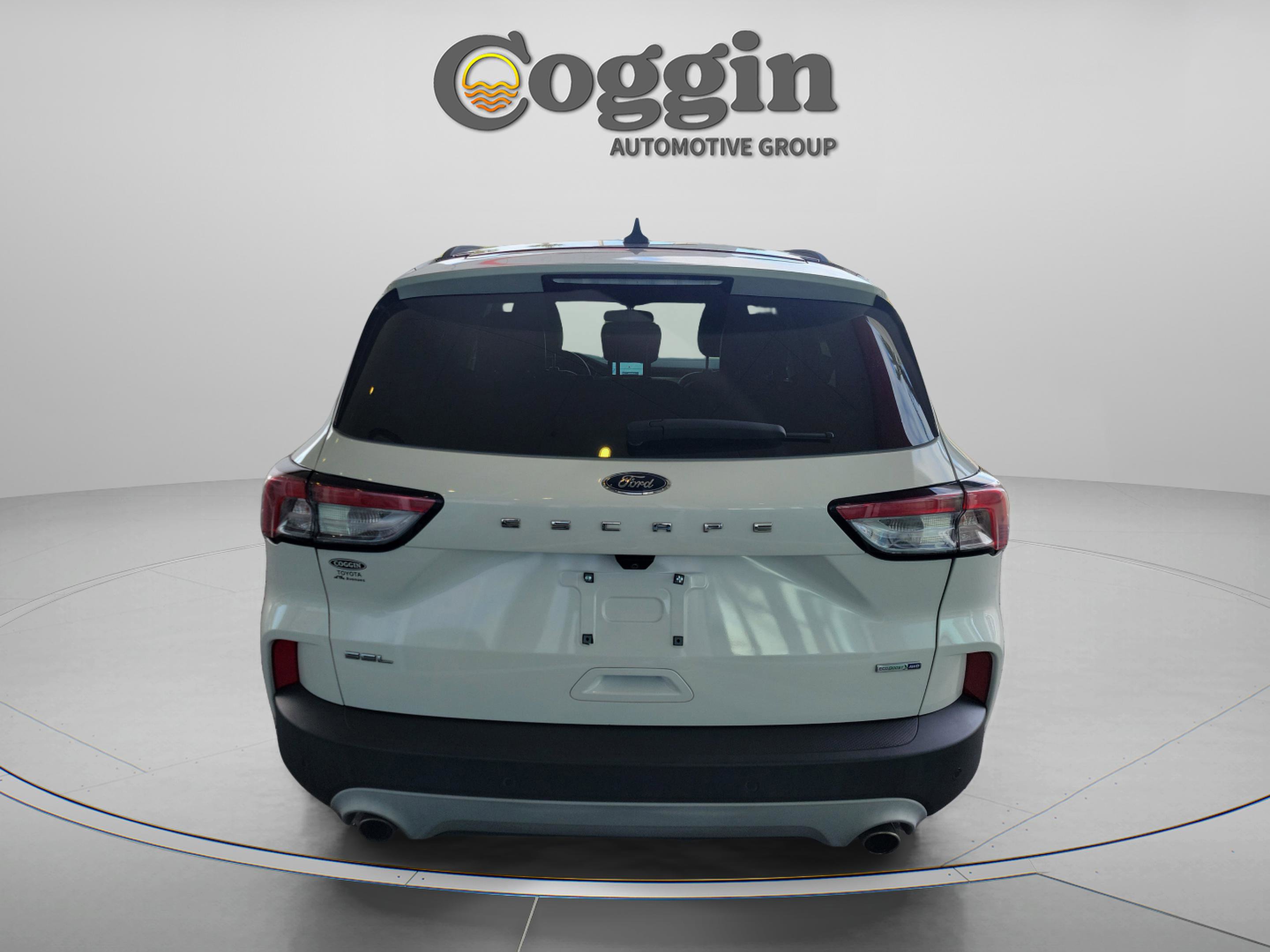 Used 2020 Ford Escape SEL image 4