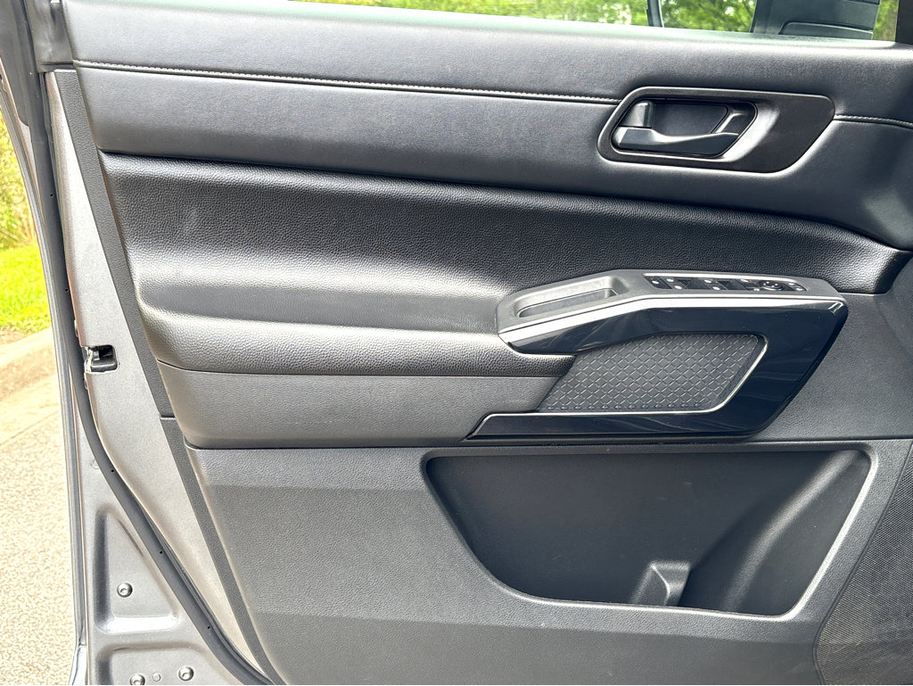 Certified 2024 Nissan Pathfinder S image 17